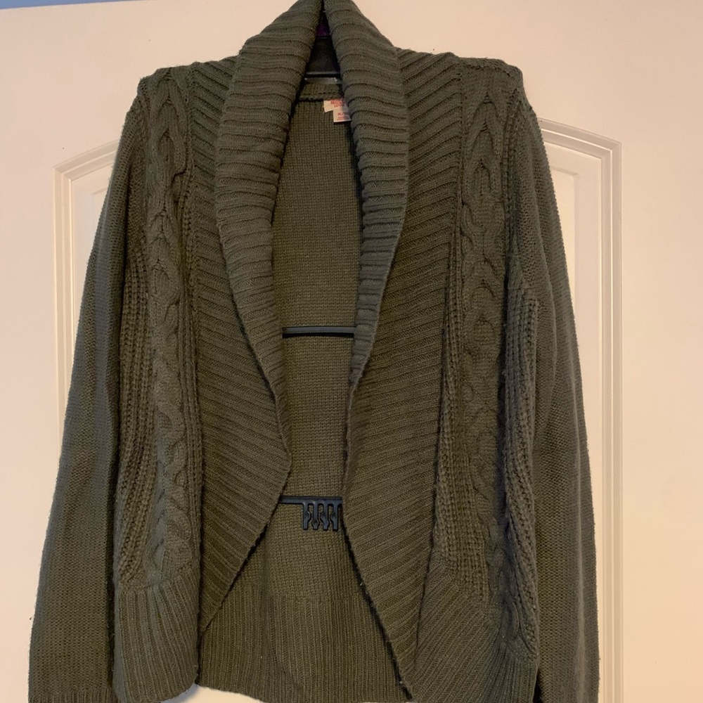 Olive chunky sweater